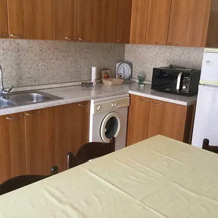 Apartment Kalos *